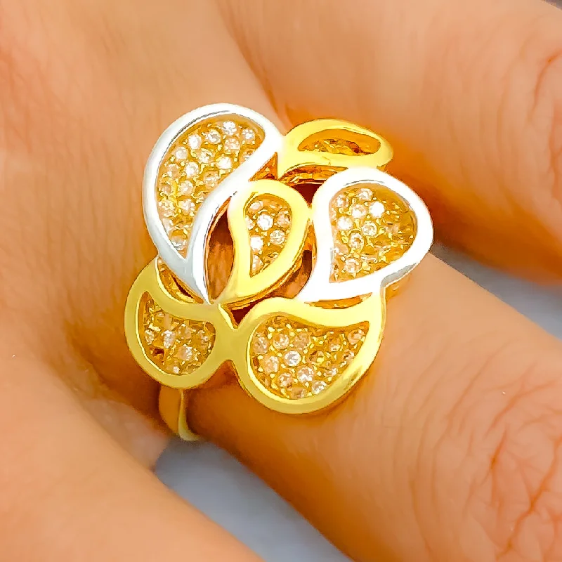 Flowing Paisley CZ 22k Gold Ring