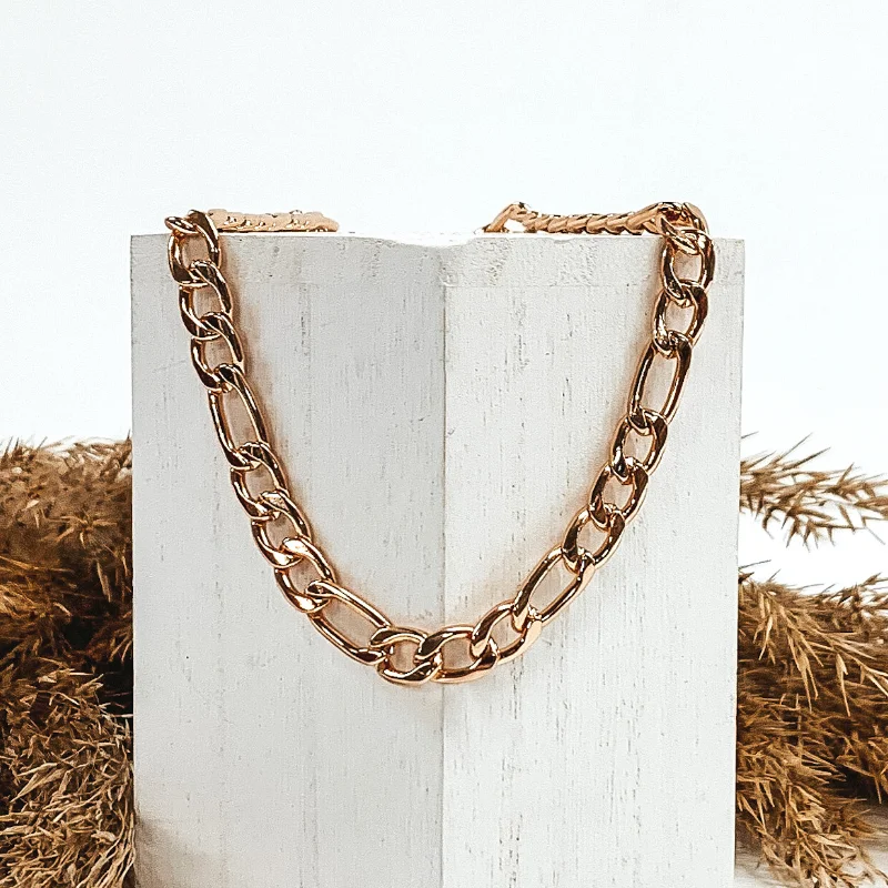 Simple Figaro Chain Necklace in Gold