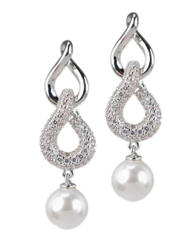 Luxury Chandelier Earrings-Chain and Pearl Earrings