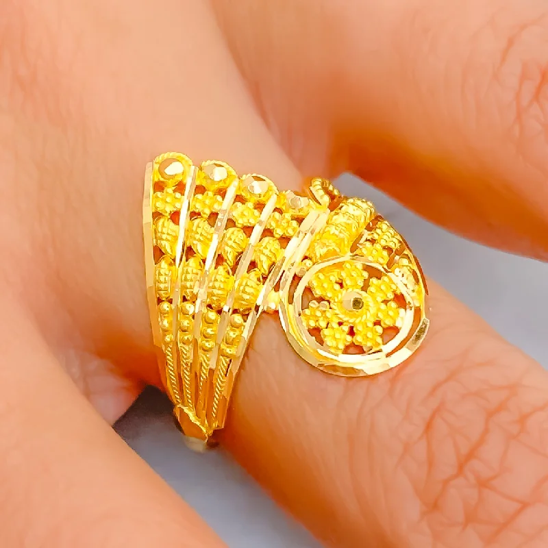 Attractive Special 22K Gold Ring