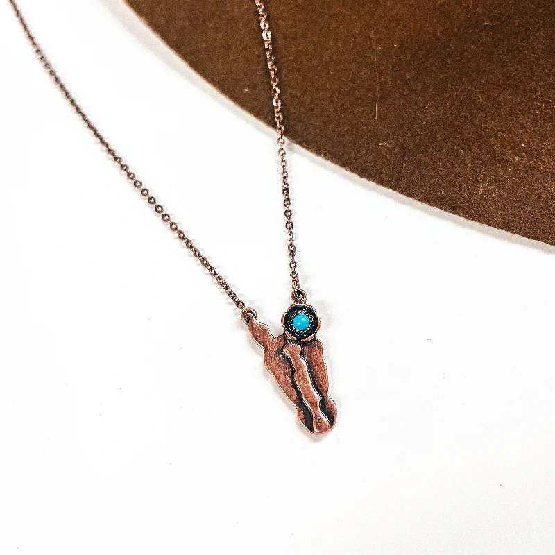 Chain Necklace with Horse Head Pendant in Copper Tone