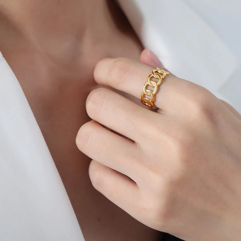 A564-Gold Ring