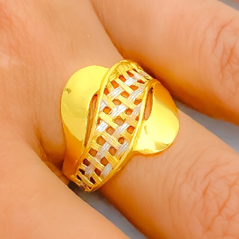 Fancy Weave 22k Gold Ring