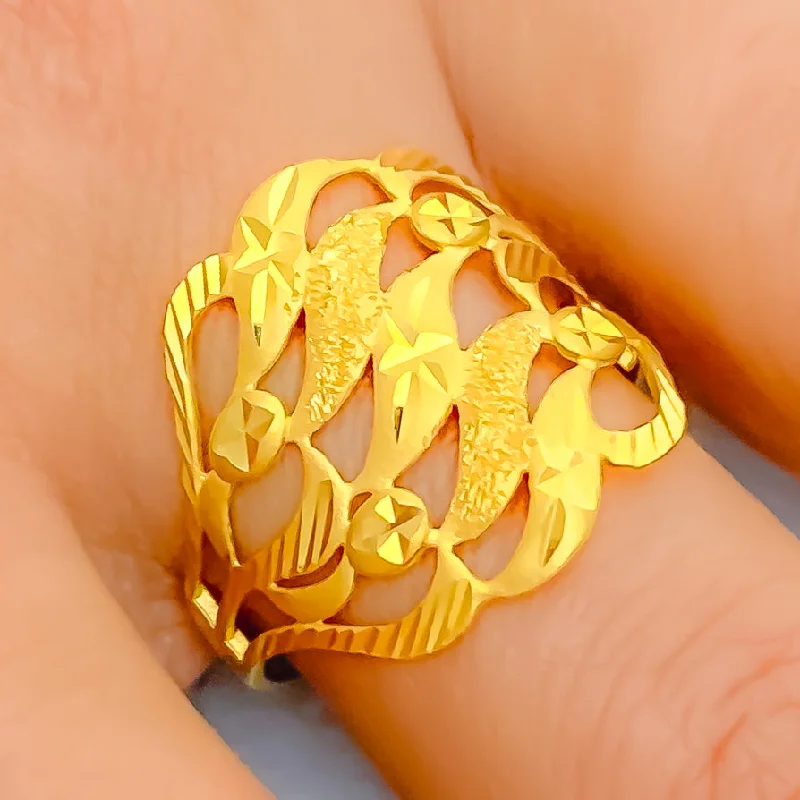 Wavy Refined 22k Gold Ring