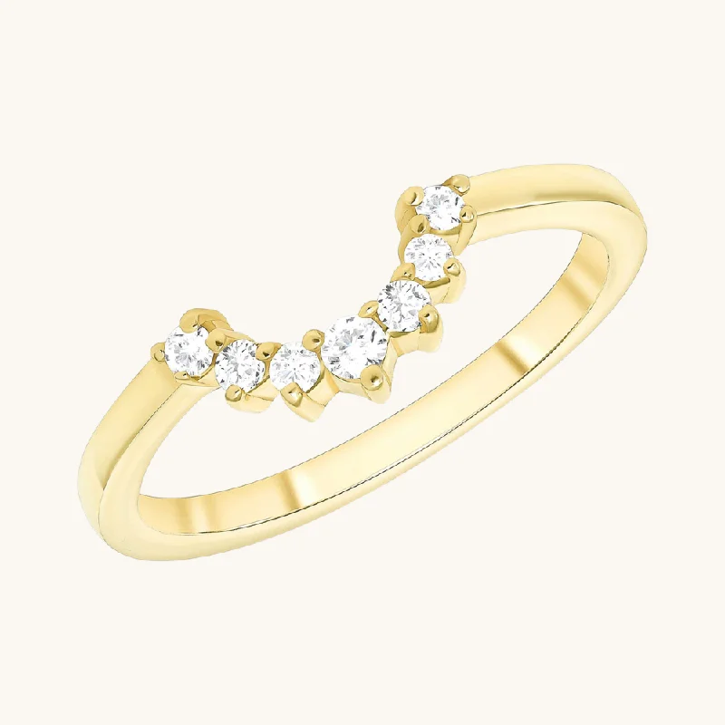 Diamond Curve Around Ring