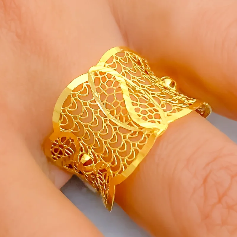 Textured Blooming 21k Gold Ring