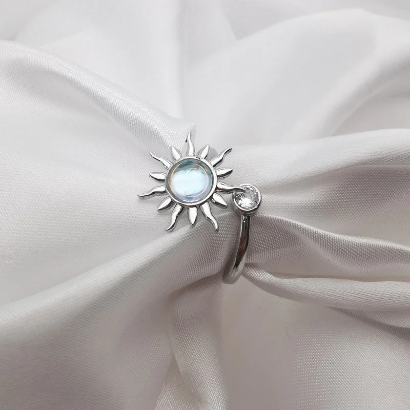 Platinum SUNFLOWER Moonstone Spinning Ring