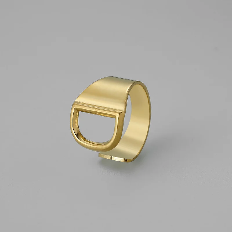 Gold D Open Ring J382-4