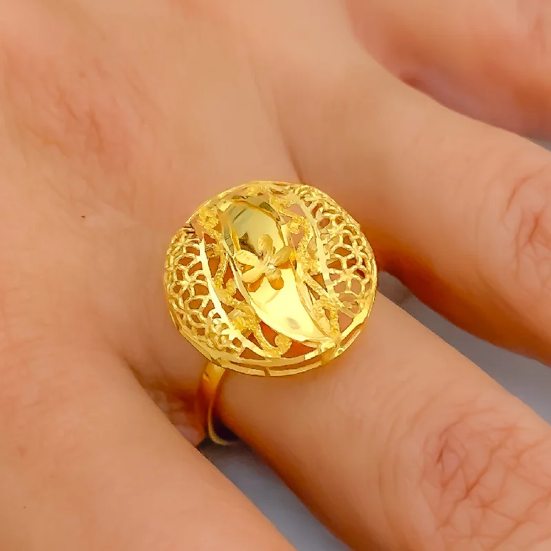 Glistening Detailed 21k Gold Ring