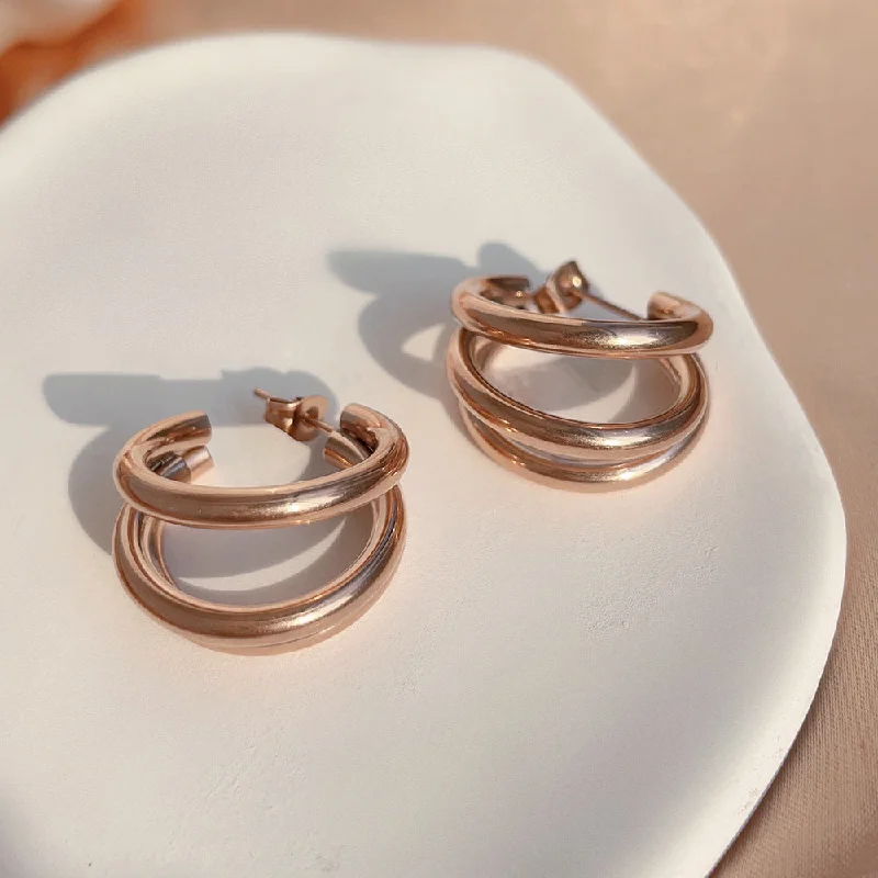 B179 Three Ring Tube Ear Studs Rose Gold