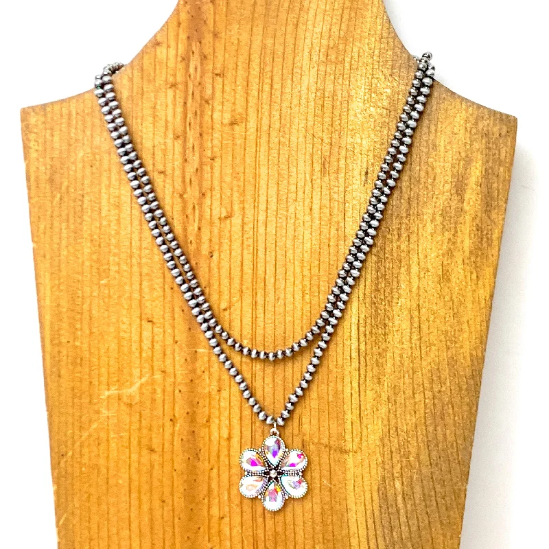 Bourbon Blooms Faux Navajo Pearl Necklace in Silver Tone