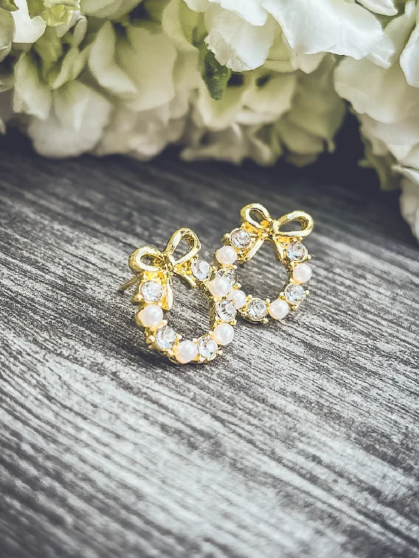 Stylish Hoop Earrings-Beautiful and Dainty Pearl Wreath Earrings