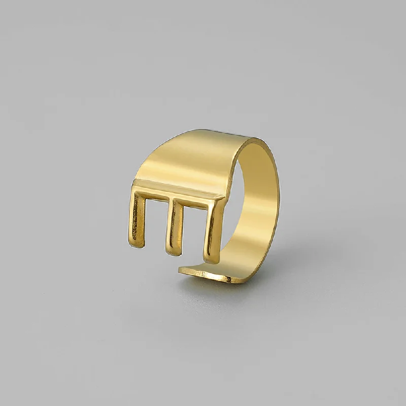 Gold E Open Ring J382-5