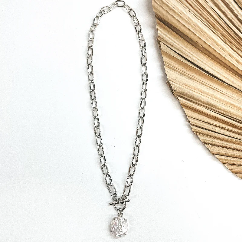 Toggle Clasp Thick Chain Necklace with Freshwater Pearl Drop Pendant in Silver