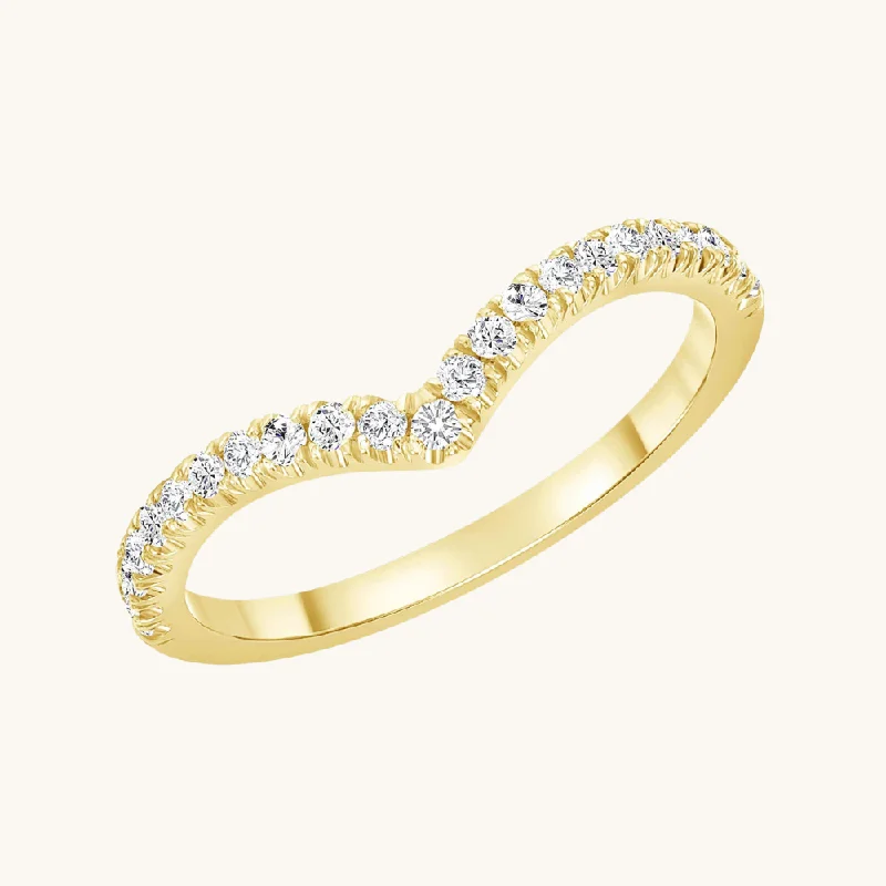 The Vivi Chevron Diamond Band