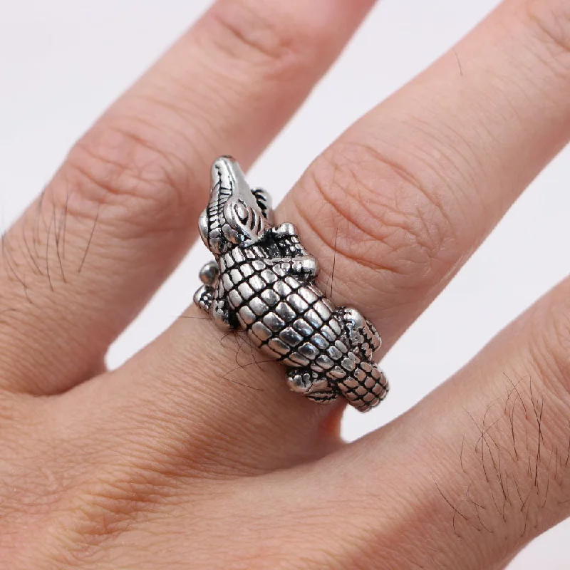 Crocodile Adjustable Ring