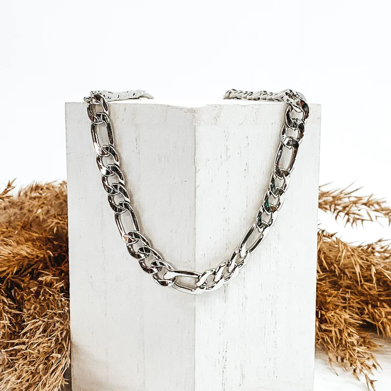 Simple Figaro Chain Necklace in Silver