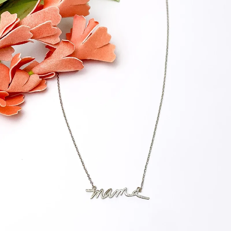 Mama Chain Necklace in Silver Tone