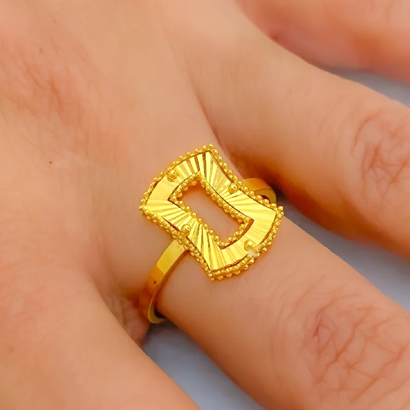 Jazzy Upscale 21k Gold Ring