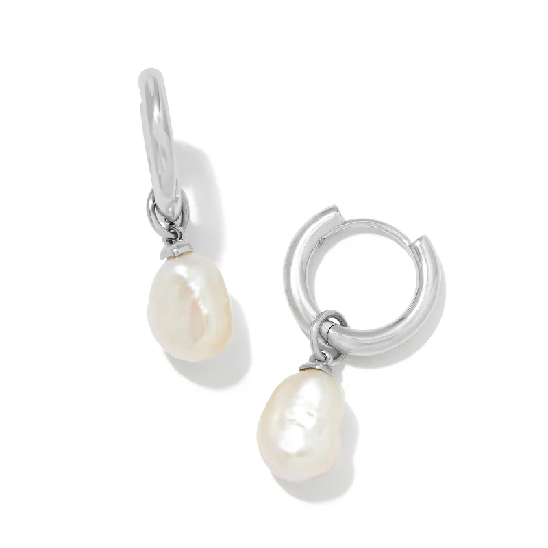 Kendra Scott | Willa Silver Huggie Earring in White Pearl