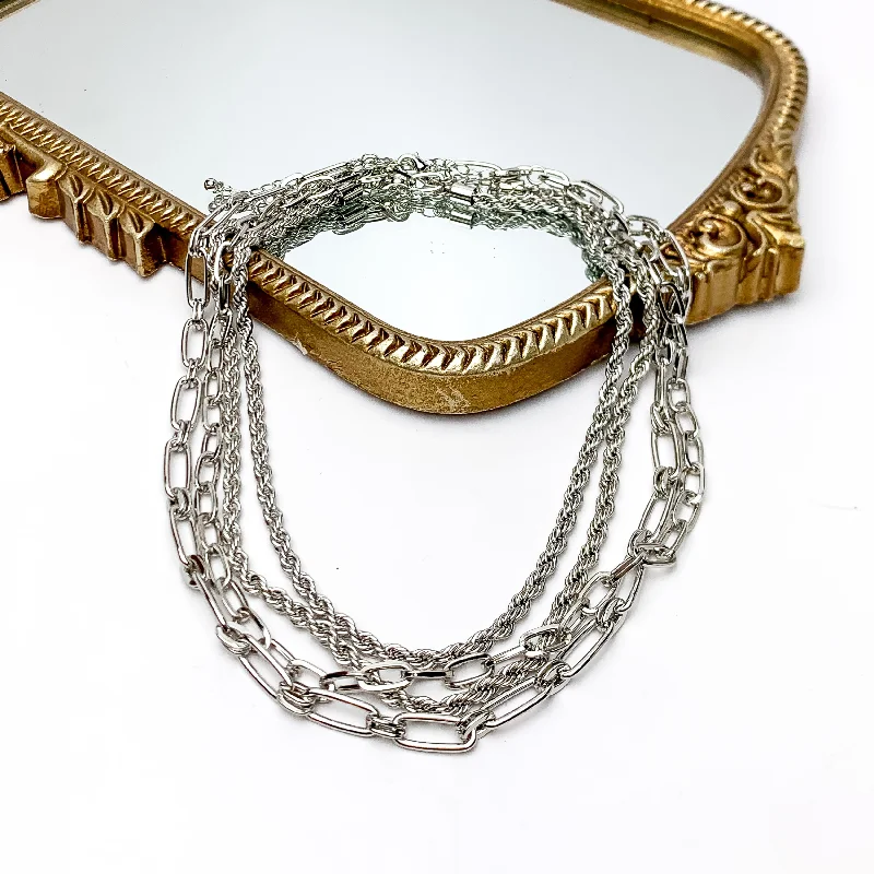 Sunday Style Silver Tone Chain Necklace