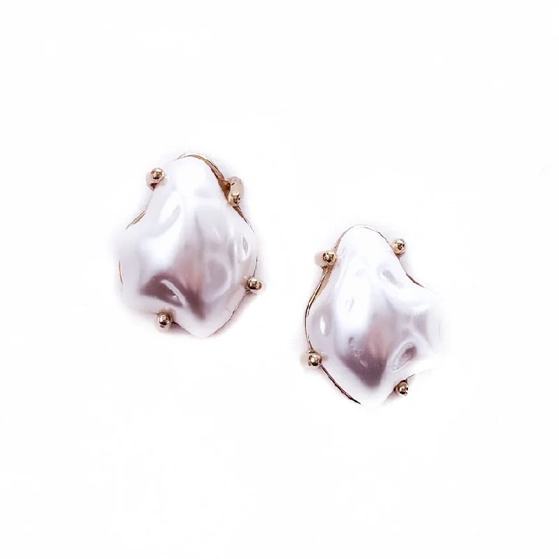 Fashionable Chandelier Earrings-Emani Baroque Pearl Studs