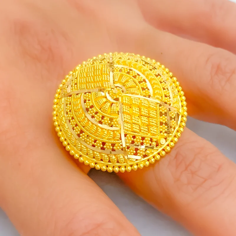 Sophisticated Checkered 22k Gold Statement Ring